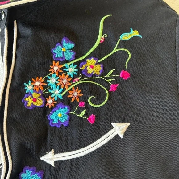 Scully Floral Embroidered Rhinestone Western Snap Front Shirt Women's M Black - Picture 13 of 13